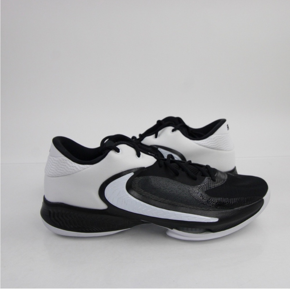 Nike Zoom Freak 4 TB Promo Black and White Limited Giannis Antetokounmpo